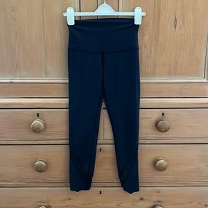 Size 4, 3/4 length, navy, mesh detail wunder unders